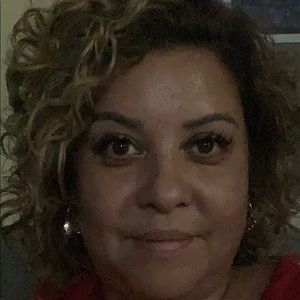 Meet your Posher, Libia